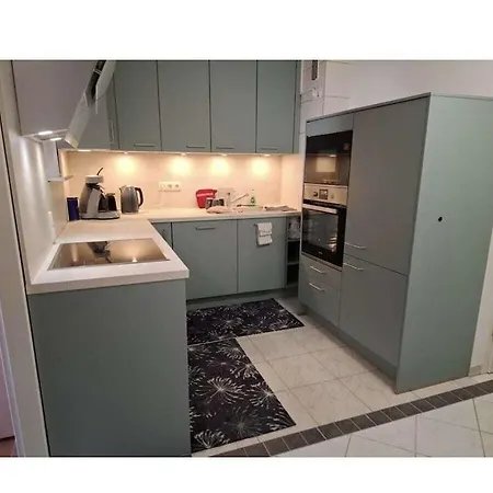 In With Swimming Pool Lägenhet *